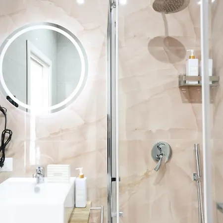 Gresy Boutique Bed & Breakfast 4*